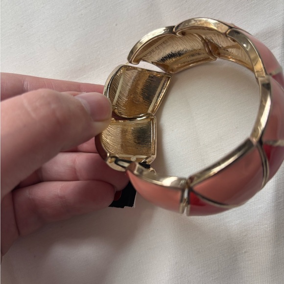 NWT Stretch bracelet #6 - Picture 6 of 8